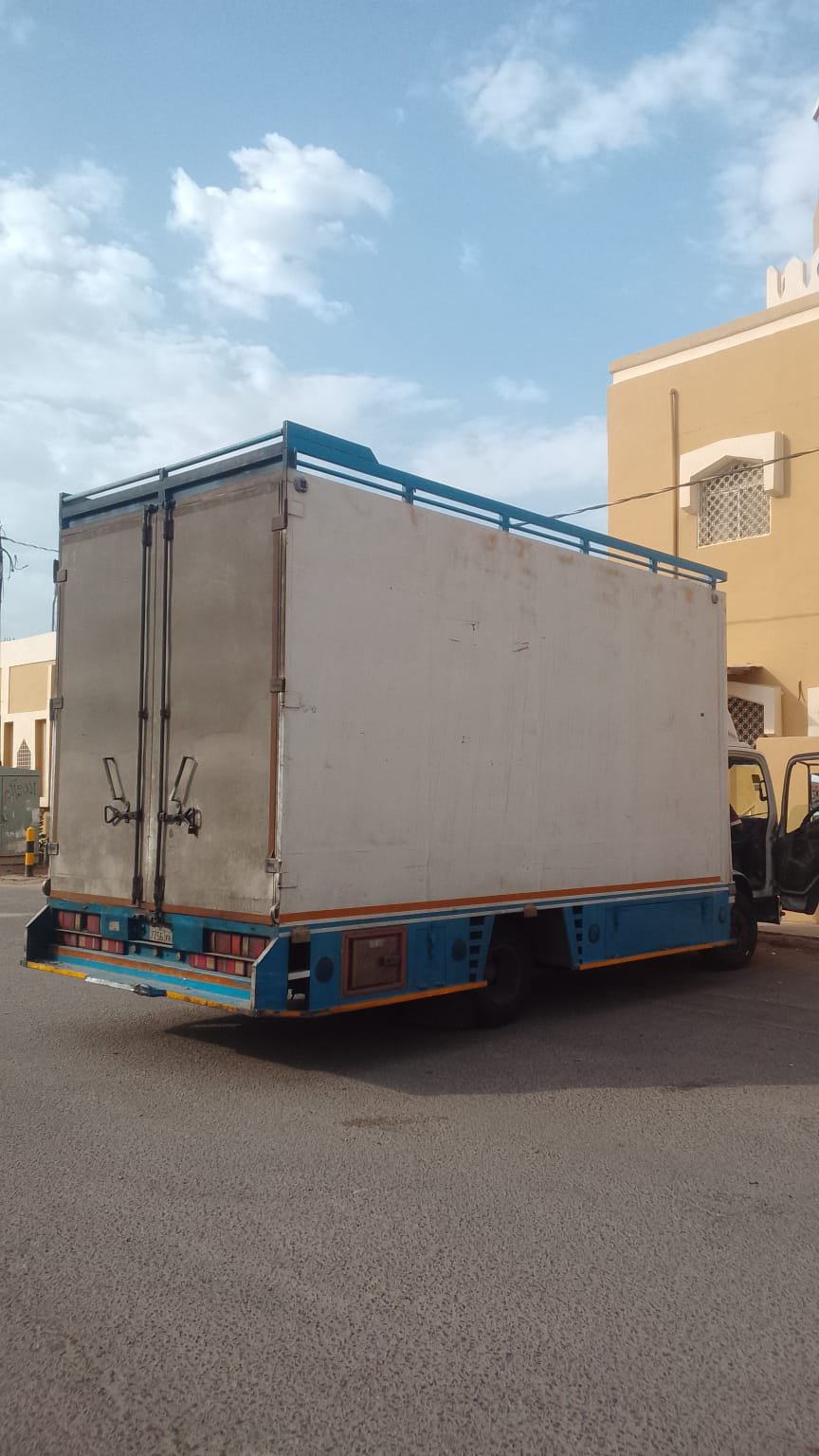فك وتركيب أثاث بجنوب المملكة